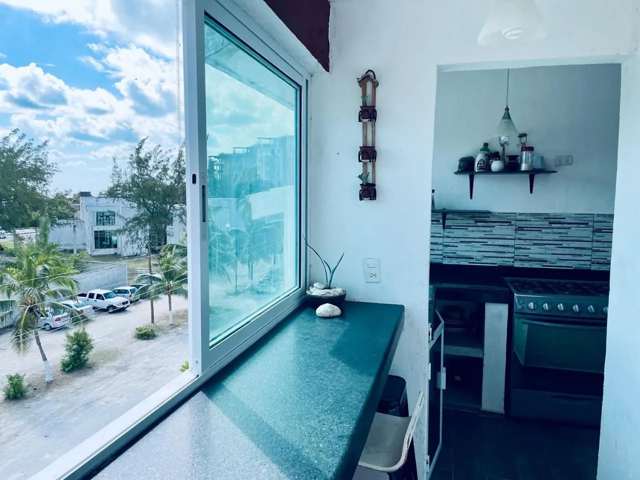 Punta Me Apartments & Rooms Near Punta Sam Ferry Beach カンクン