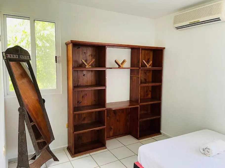 Punta Me Apartments & Rooms Near Punta Sam Ferry Beach カンクン メキシコ