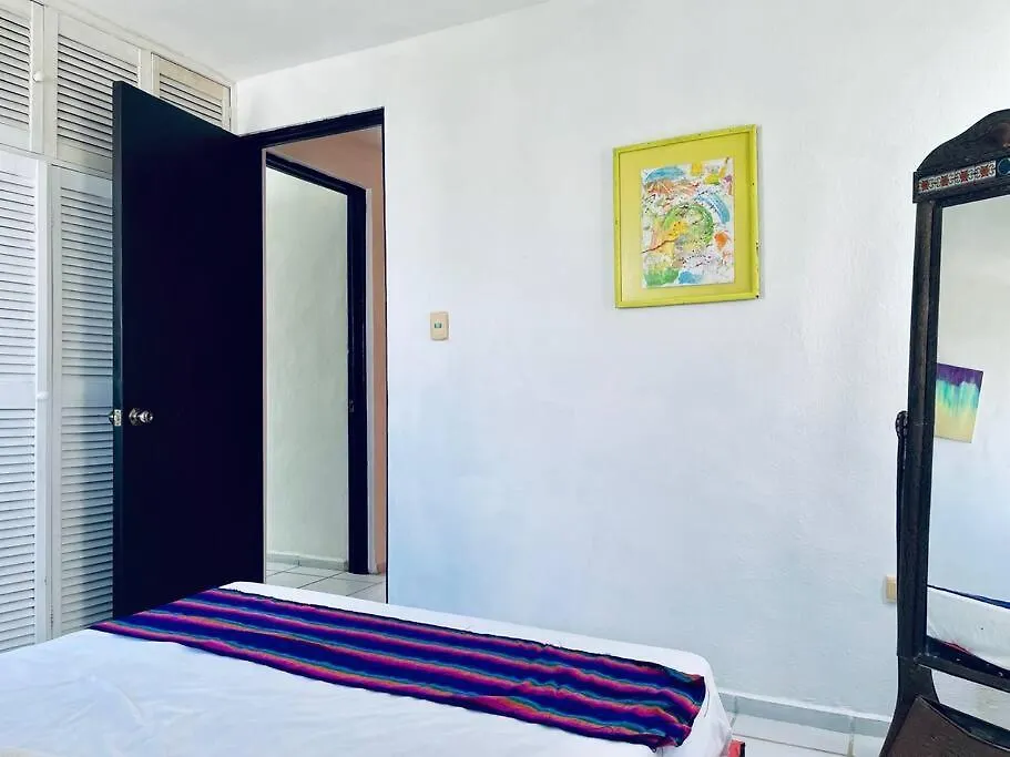 Punta Me Apartments & Rooms Near Punta Sam Ferry Beach カンクン 0*,  メキシコ